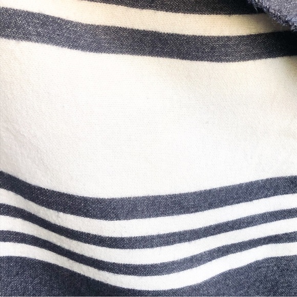 Poncho Wrap Scarf in blue and white - Picture 6 of 13